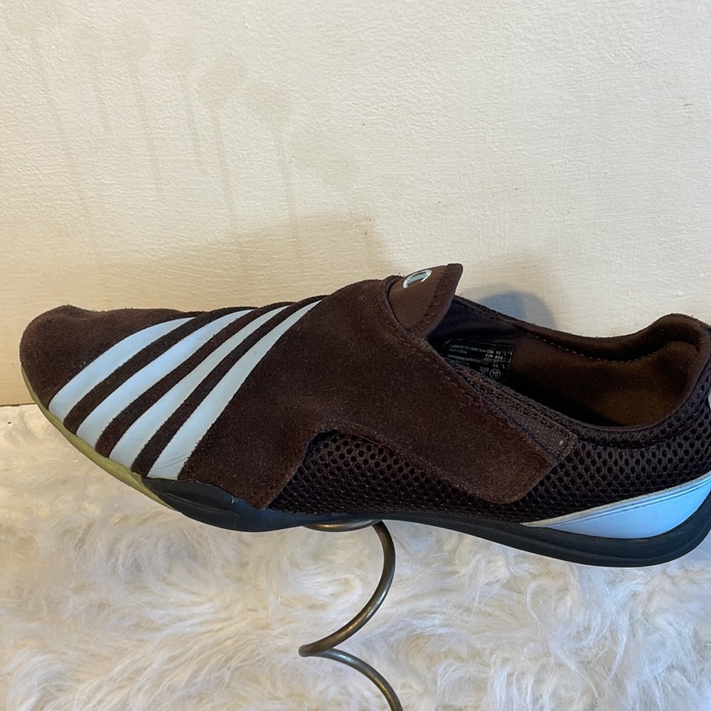 Champion Shoes - Picture 2 of 8